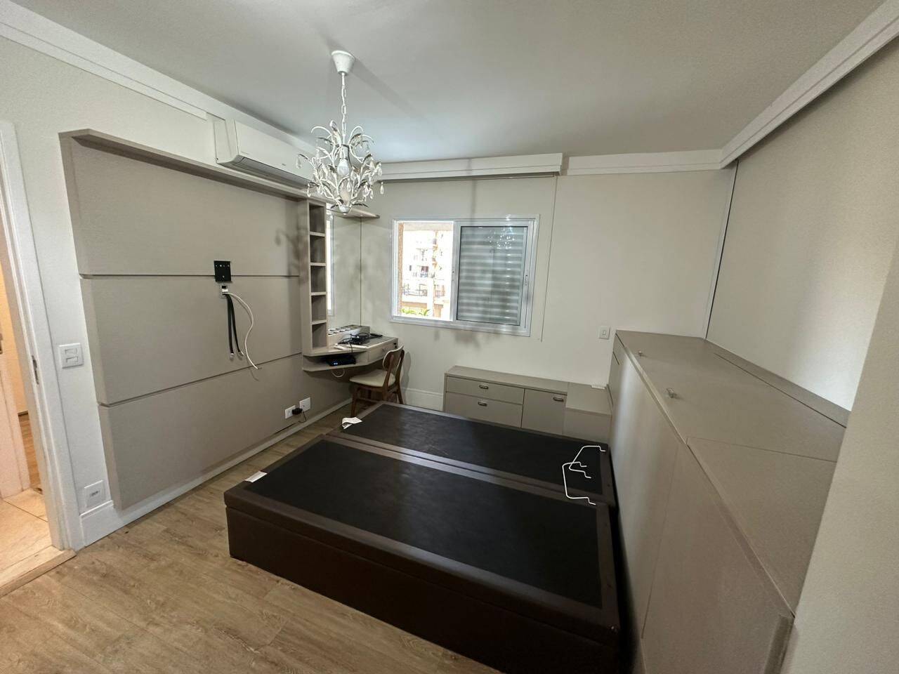 Apartamento para alugar com 2 quartos, 122m² - Foto 2