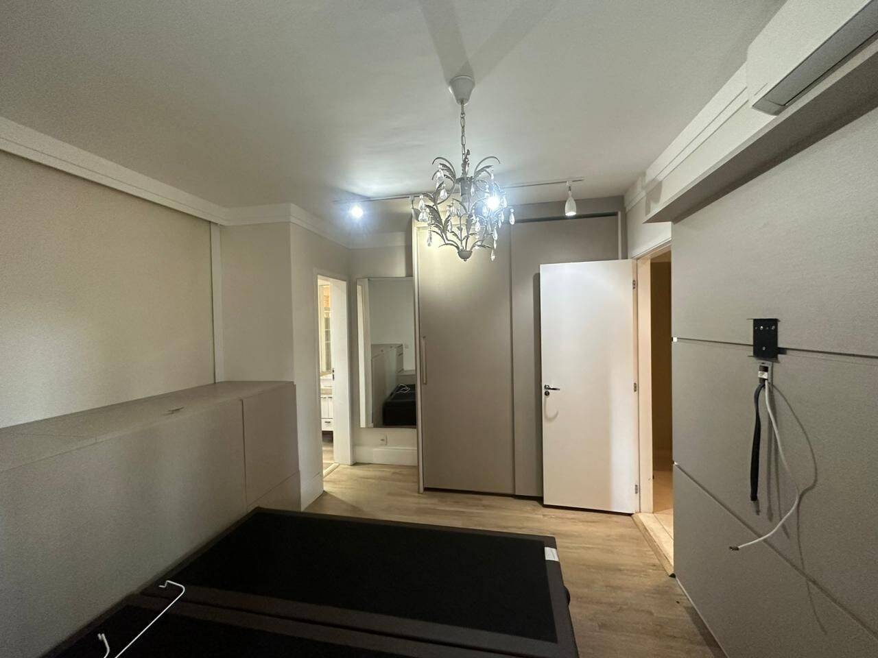 Apartamento para alugar com 2 quartos, 122m² - Foto 3