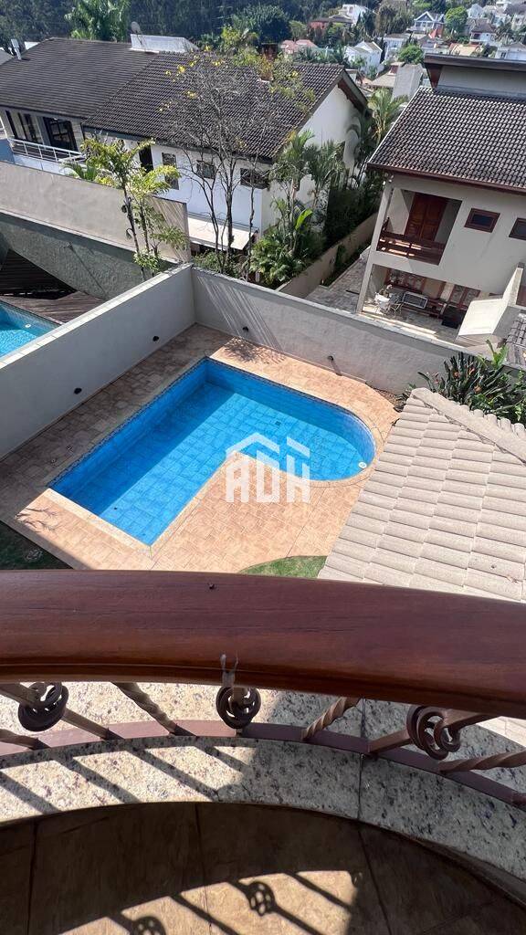 Casa à venda com 4 quartos, 460m² - Foto 4