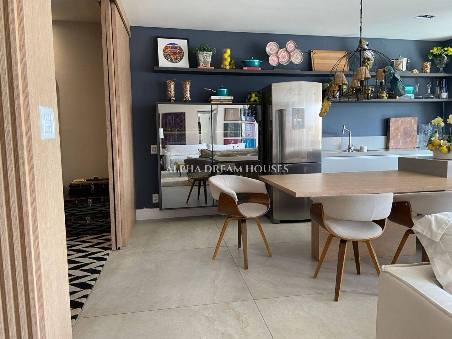 Casa à venda com 4 quartos, 450m² - Foto 4