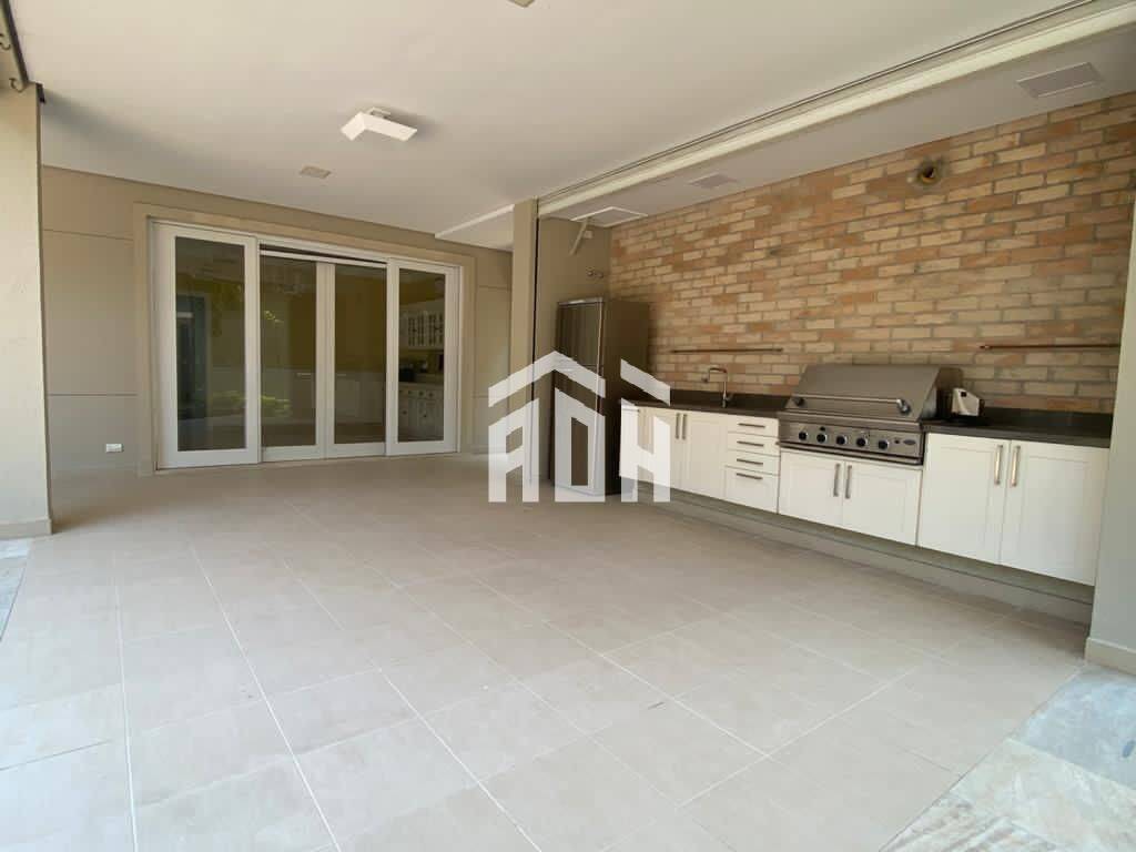 Casa à venda com 4 quartos, 900m² - Foto 15