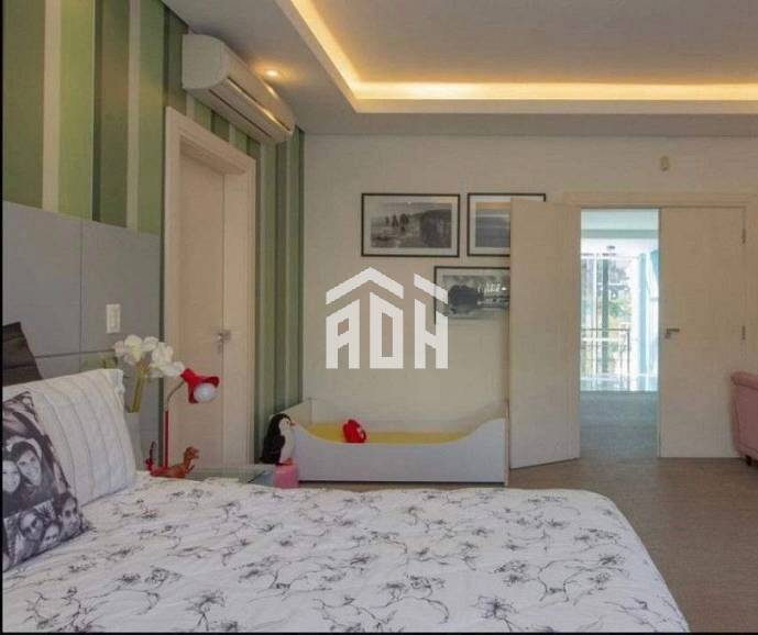 Casa à venda com 4 quartos, 1100m² - Foto 10