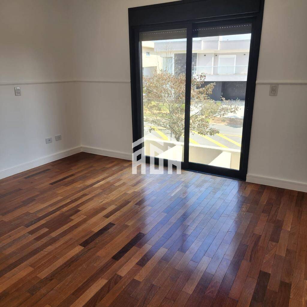 Casa à venda com 4 quartos, 440m² - Foto 11