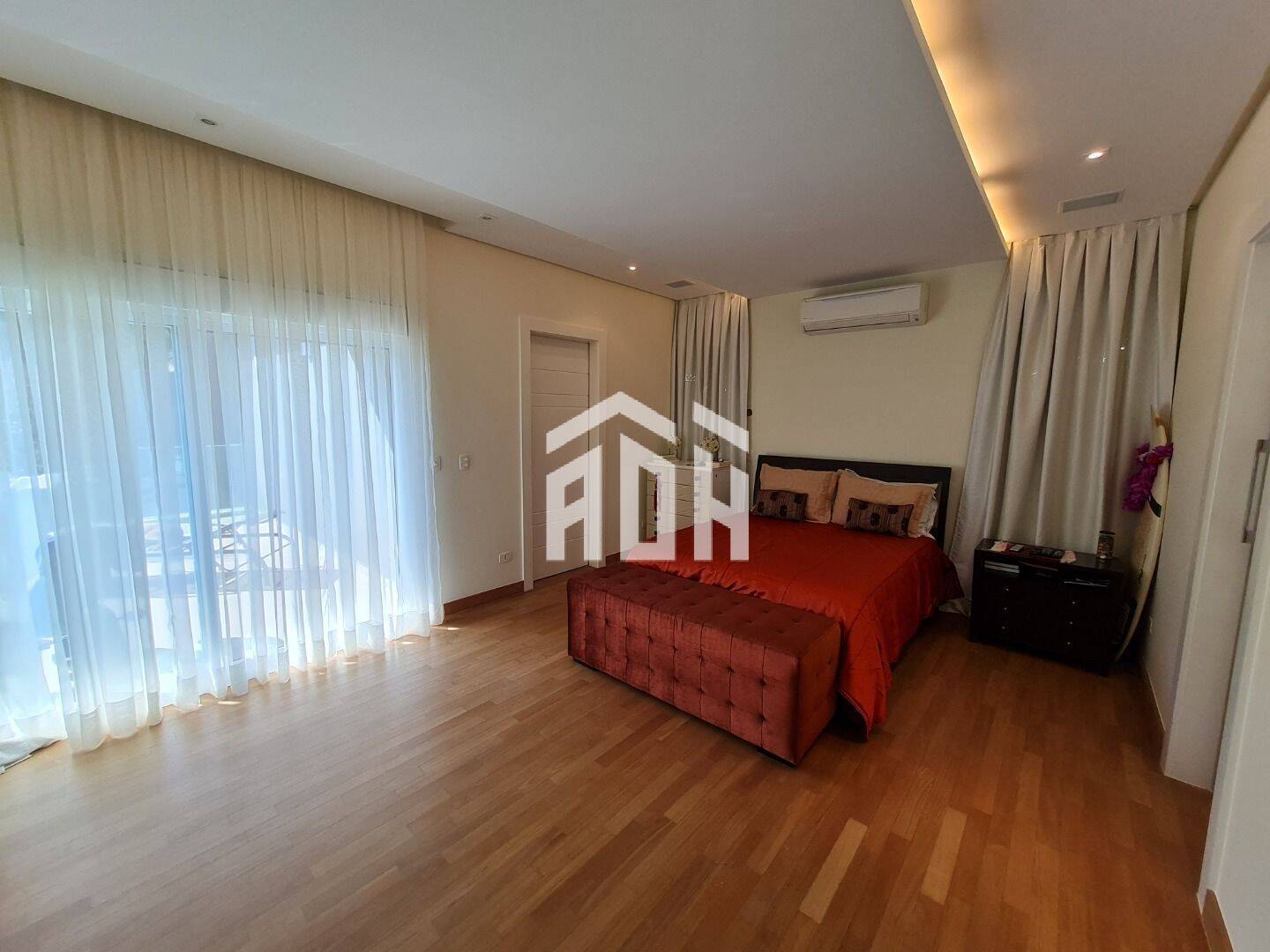 Casa à venda com 4 quartos, 591m² - Foto 13