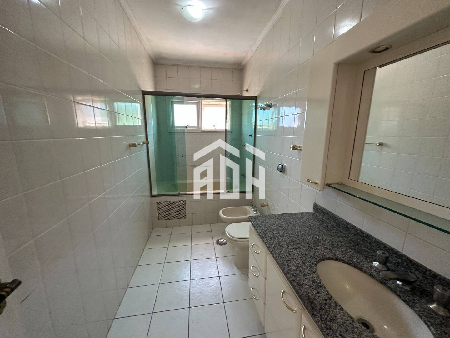 Casa à venda com 4 quartos, 360m² - Foto 5