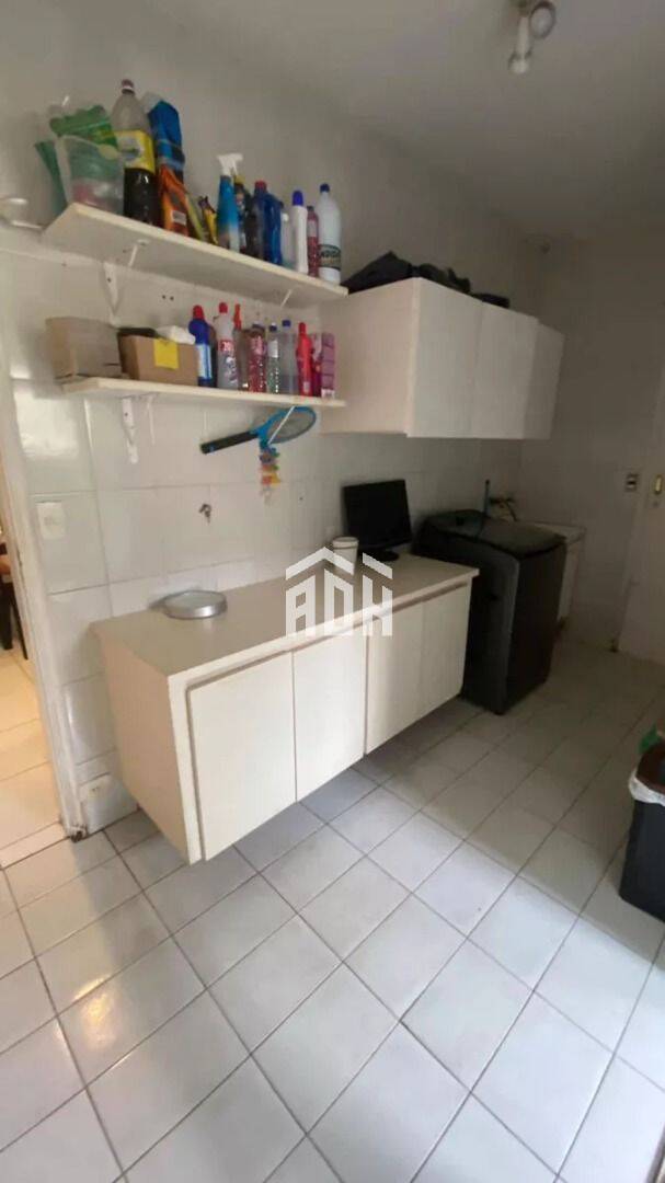 Casa à venda com 3 quartos, 258m² - Foto 19