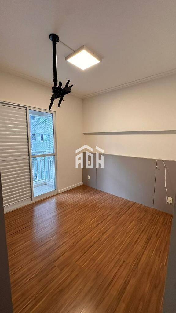 Apartamento para alugar com 3 quartos, 87m² - Foto 9