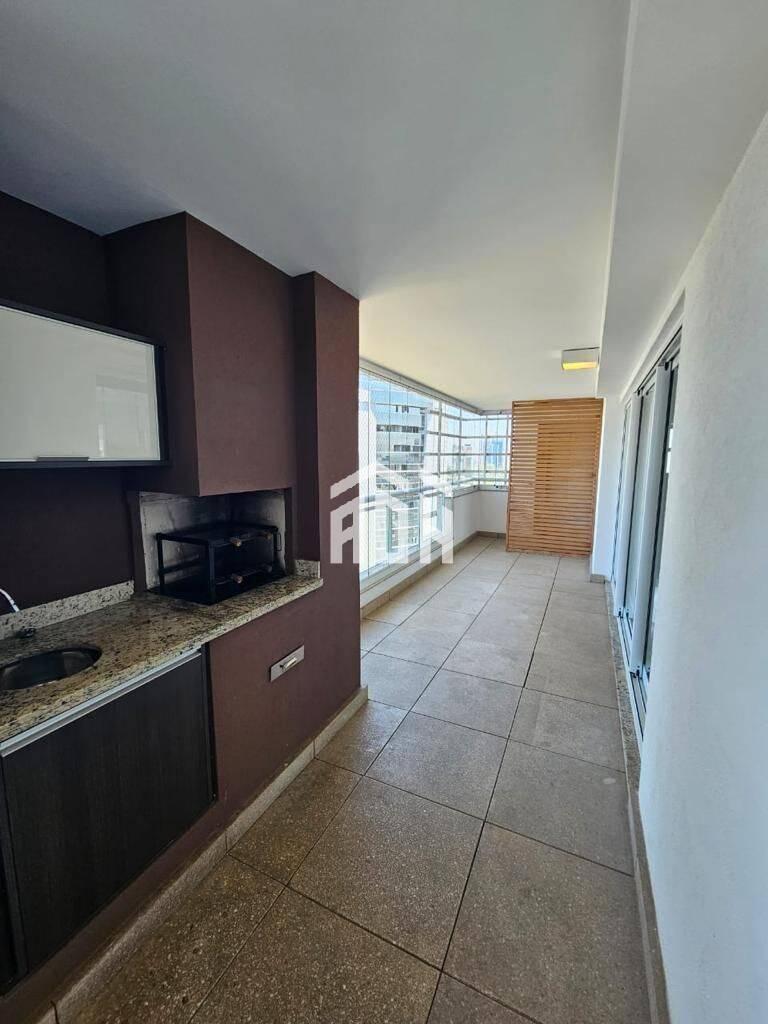 Apartamento à venda com 2 quartos, 156m² - Foto 6