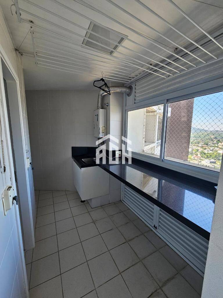 Apartamento à venda com 2 quartos, 156m² - Foto 5