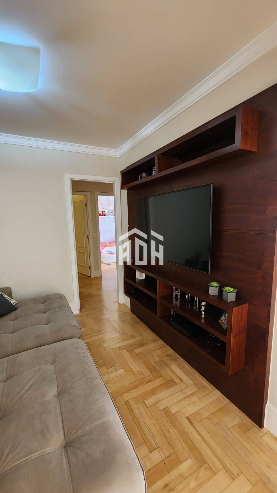 Apartamento à venda com 3 quartos, 107m² - Foto 6