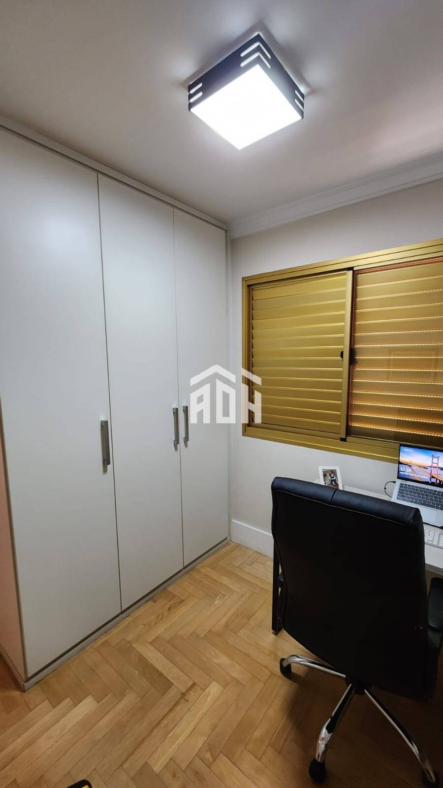 Apartamento à venda com 3 quartos, 107m² - Foto 8