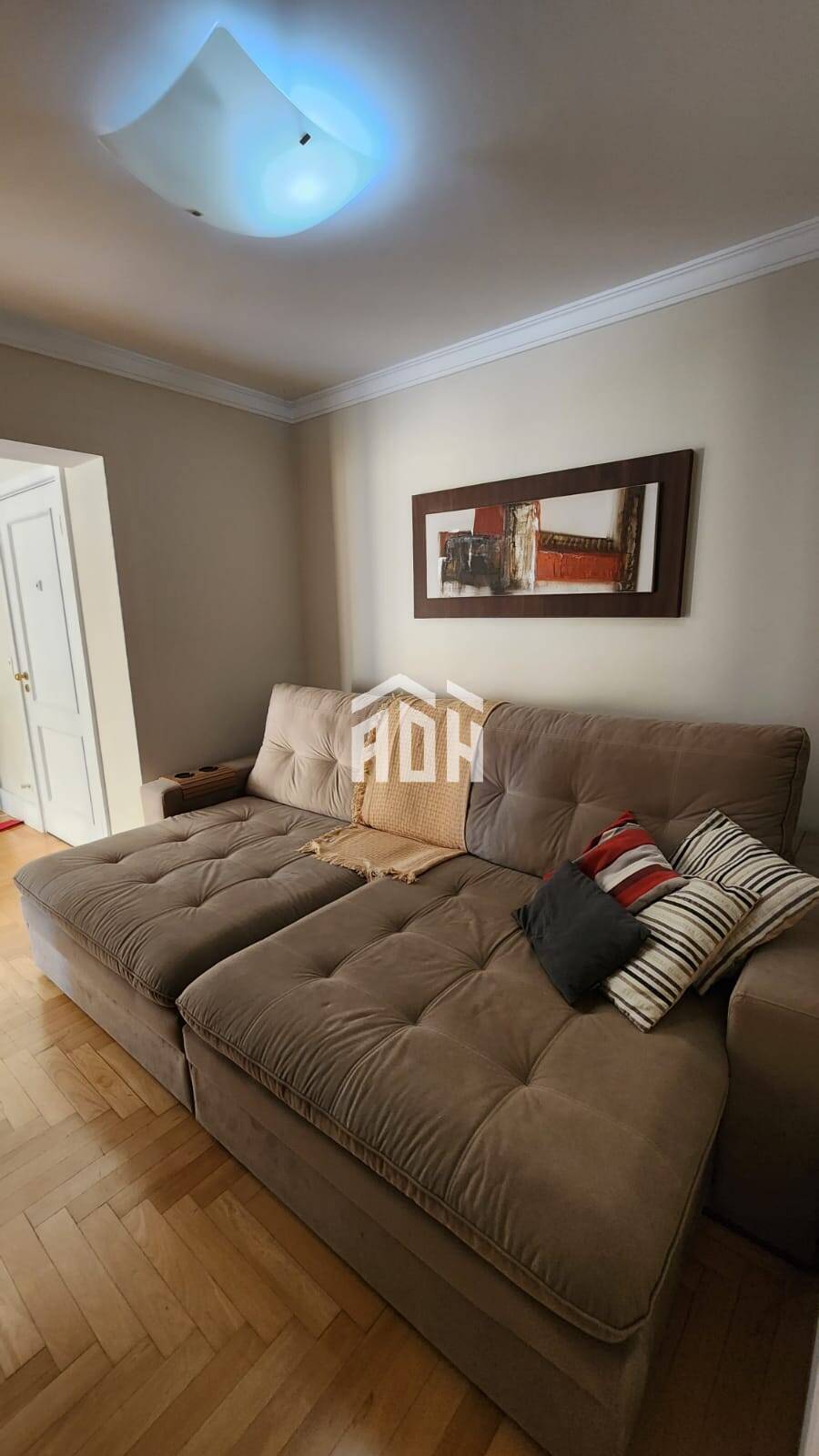 Apartamento à venda com 3 quartos, 107m² - Foto 11