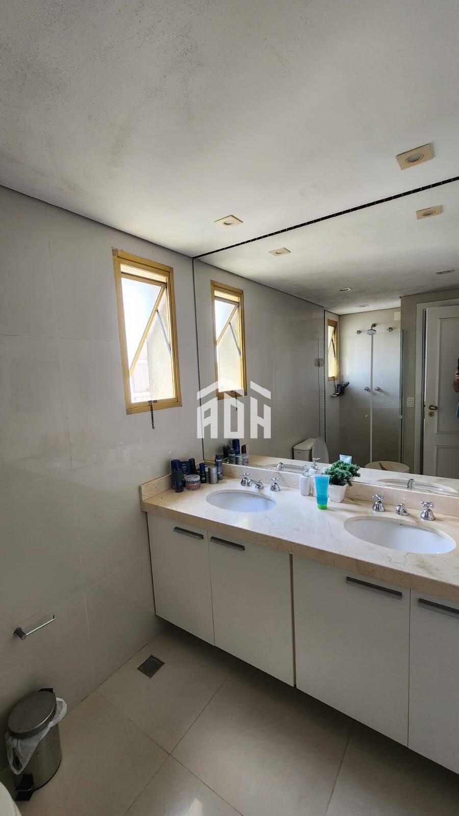 Apartamento à venda com 3 quartos, 107m² - Foto 16