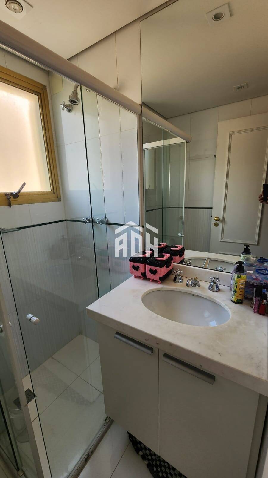 Apartamento à venda com 3 quartos, 107m² - Foto 18