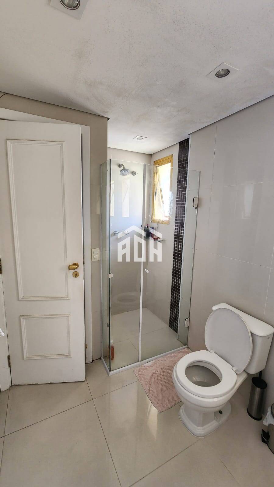 Apartamento à venda com 3 quartos, 107m² - Foto 17