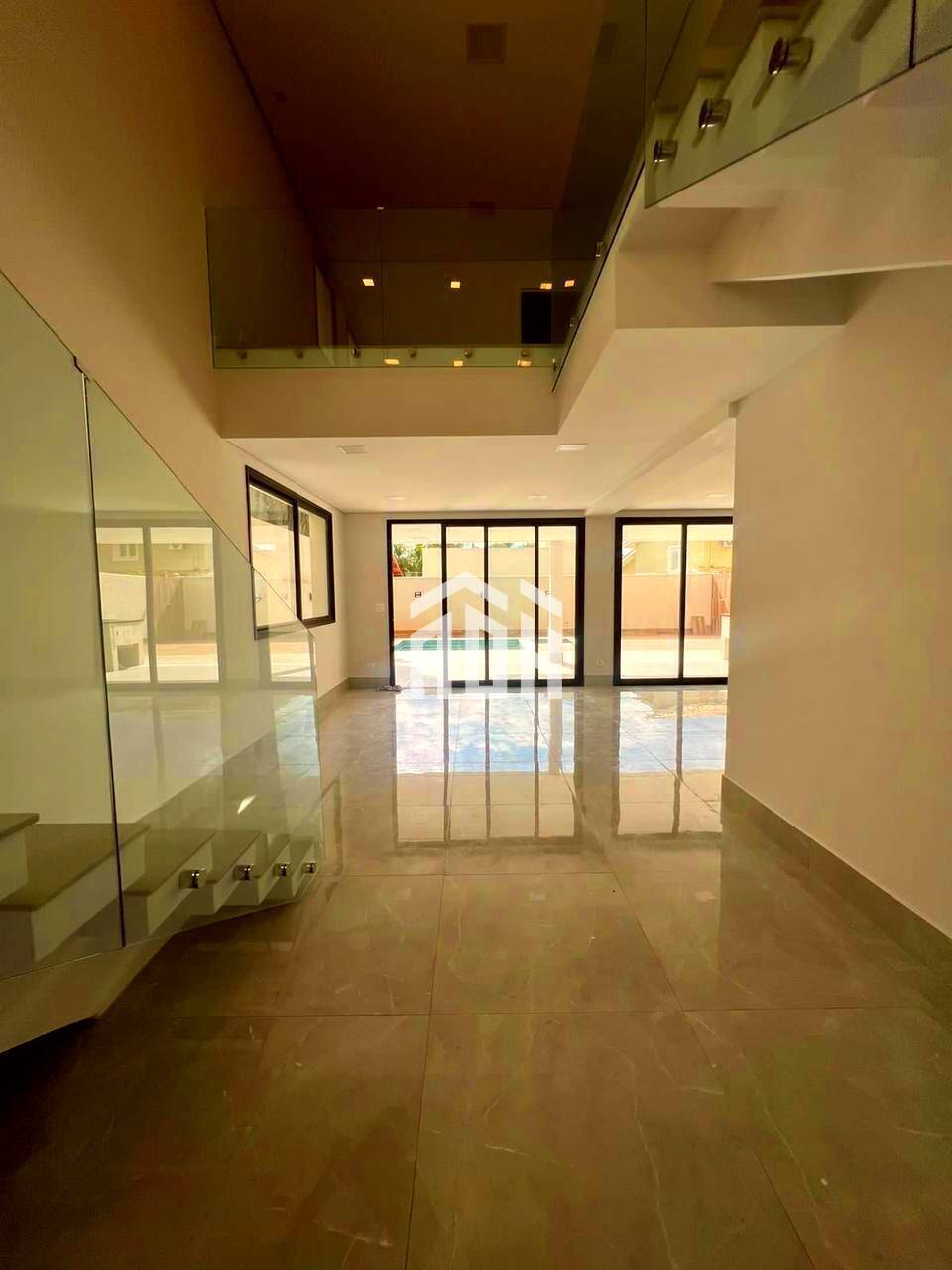 Casa à venda com 3 quartos, 310m² - Foto 55