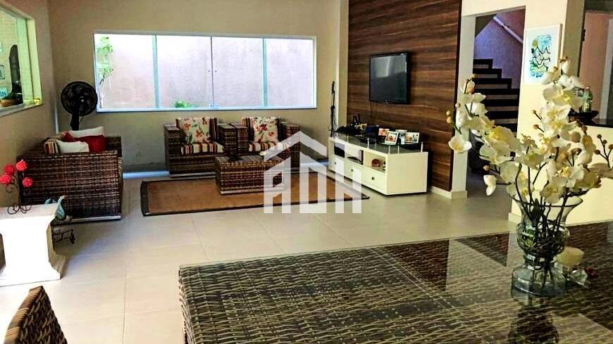 Casa à venda com 4 quartos, 420m² - Foto 8