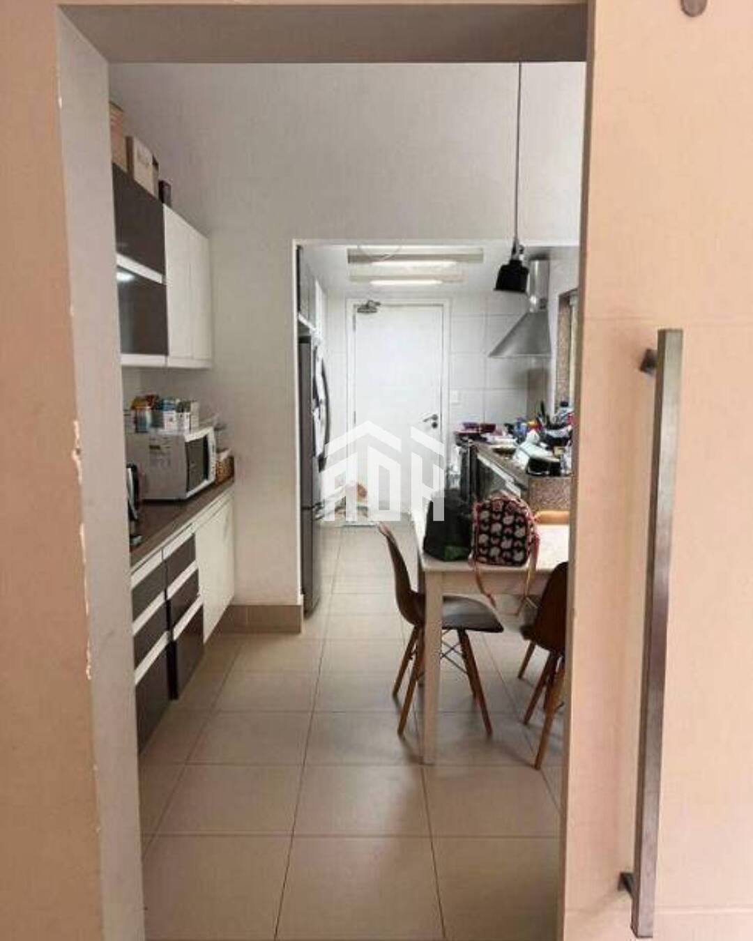 Casa à venda com 3 quartos, 344m² - Foto 7