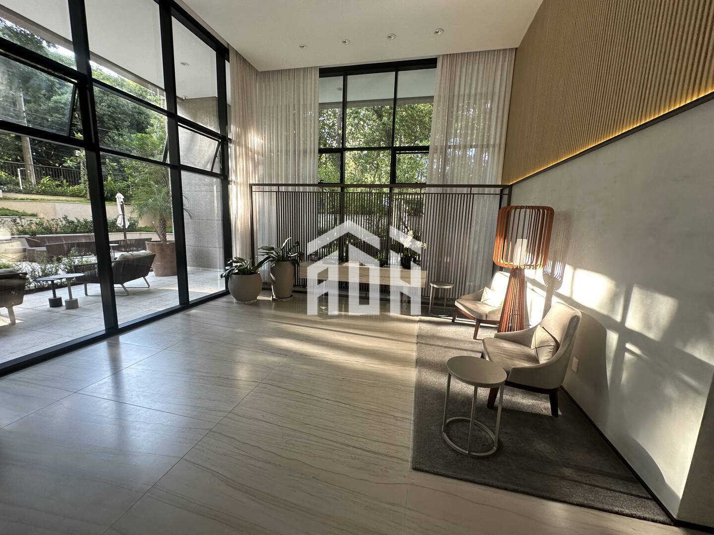 Apartamento para alugar com 4 quartos, 360m² - Foto 46