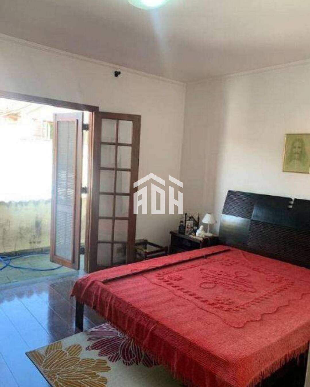 Casa à venda com 4 quartos, 334m² - Foto 17