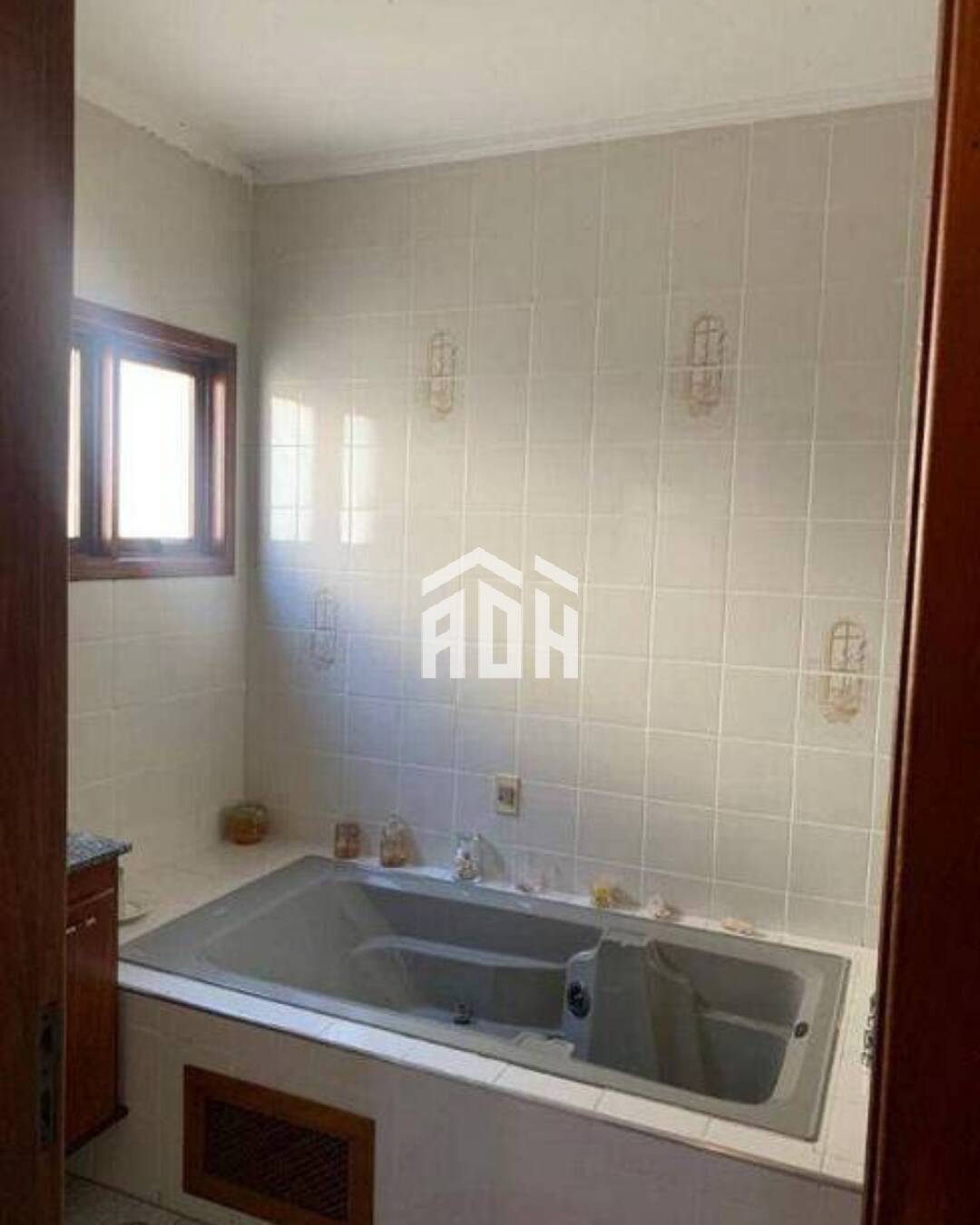 Casa à venda com 4 quartos, 334m² - Foto 20