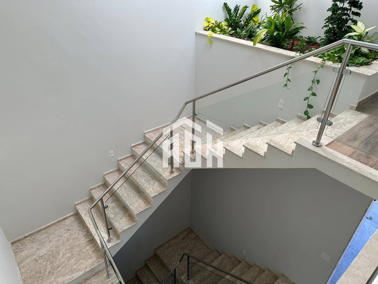 Casa à venda com 4 quartos, 510m² - Foto 14