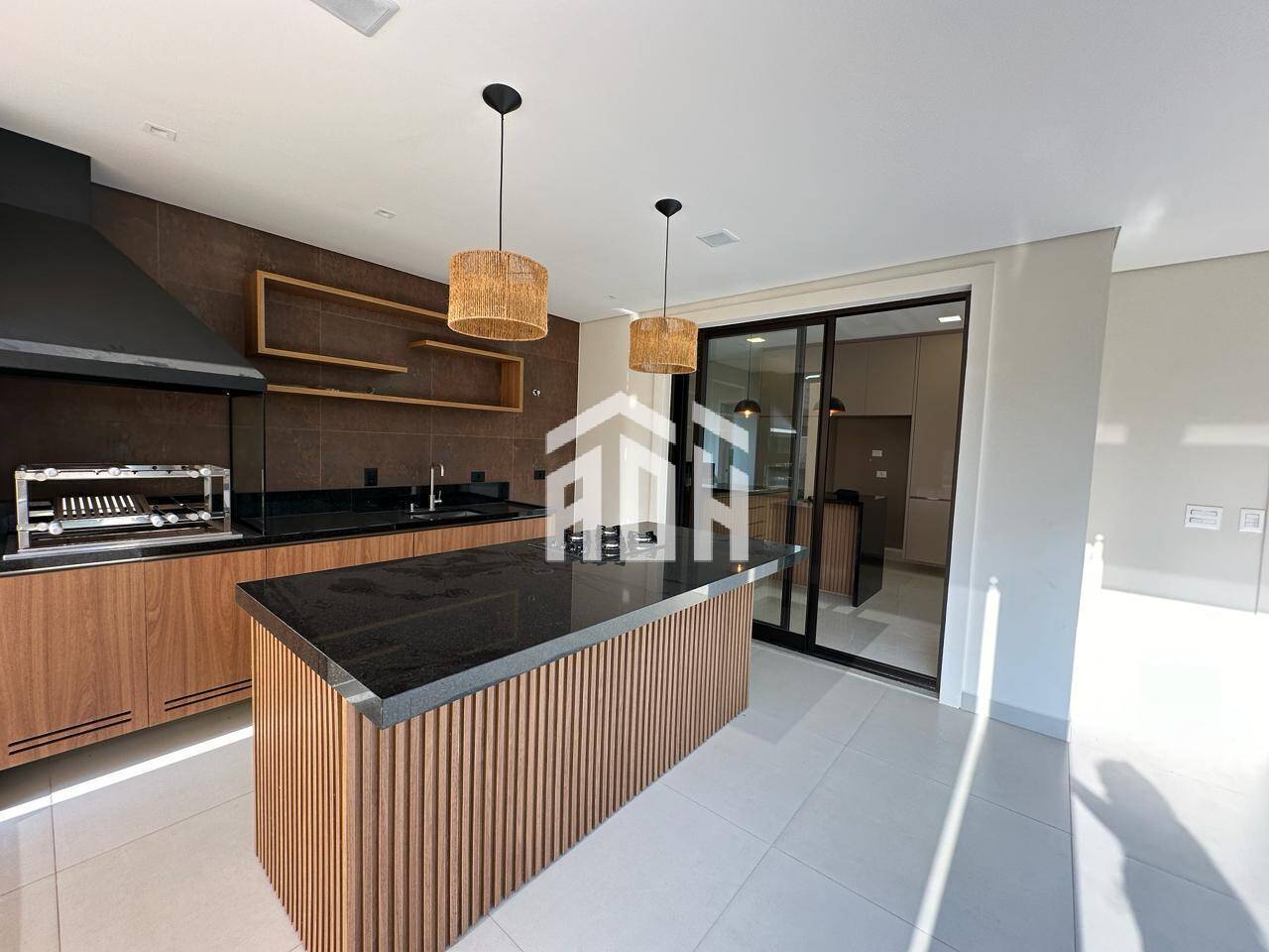 Casa à venda com 4 quartos, 388m² - Foto 18