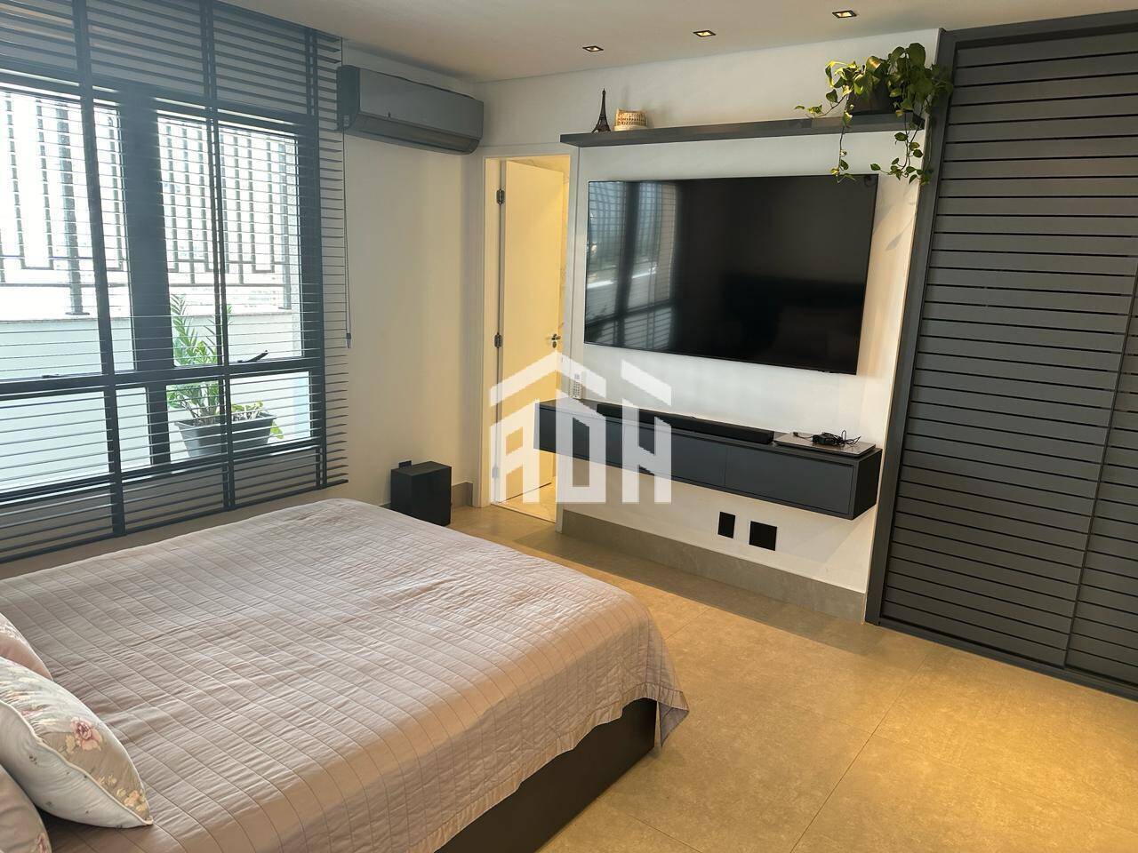 Apartamento à venda com 3 quartos, 171m² - Foto 11