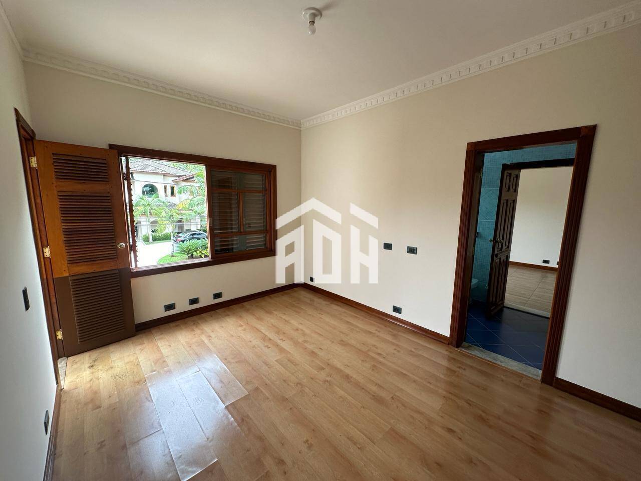 Casa à venda com 4 quartos, 460m² - Foto 12