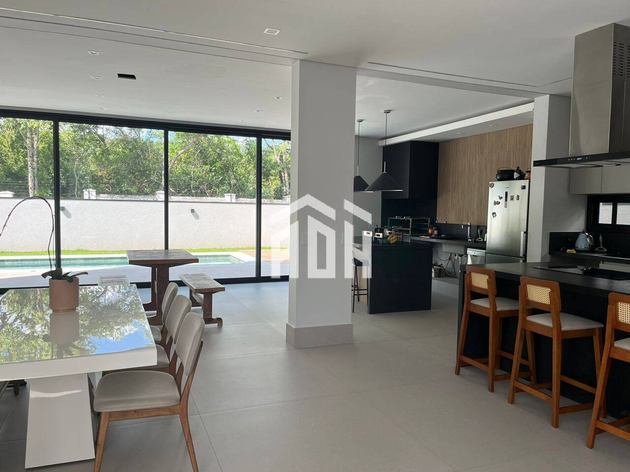 Casa à venda com 5 quartos, 371m² - Foto 22