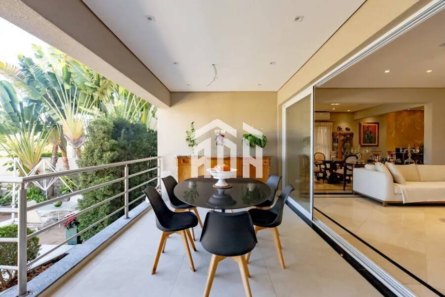 Casa à venda com 4 quartos, 800m² - Foto 16