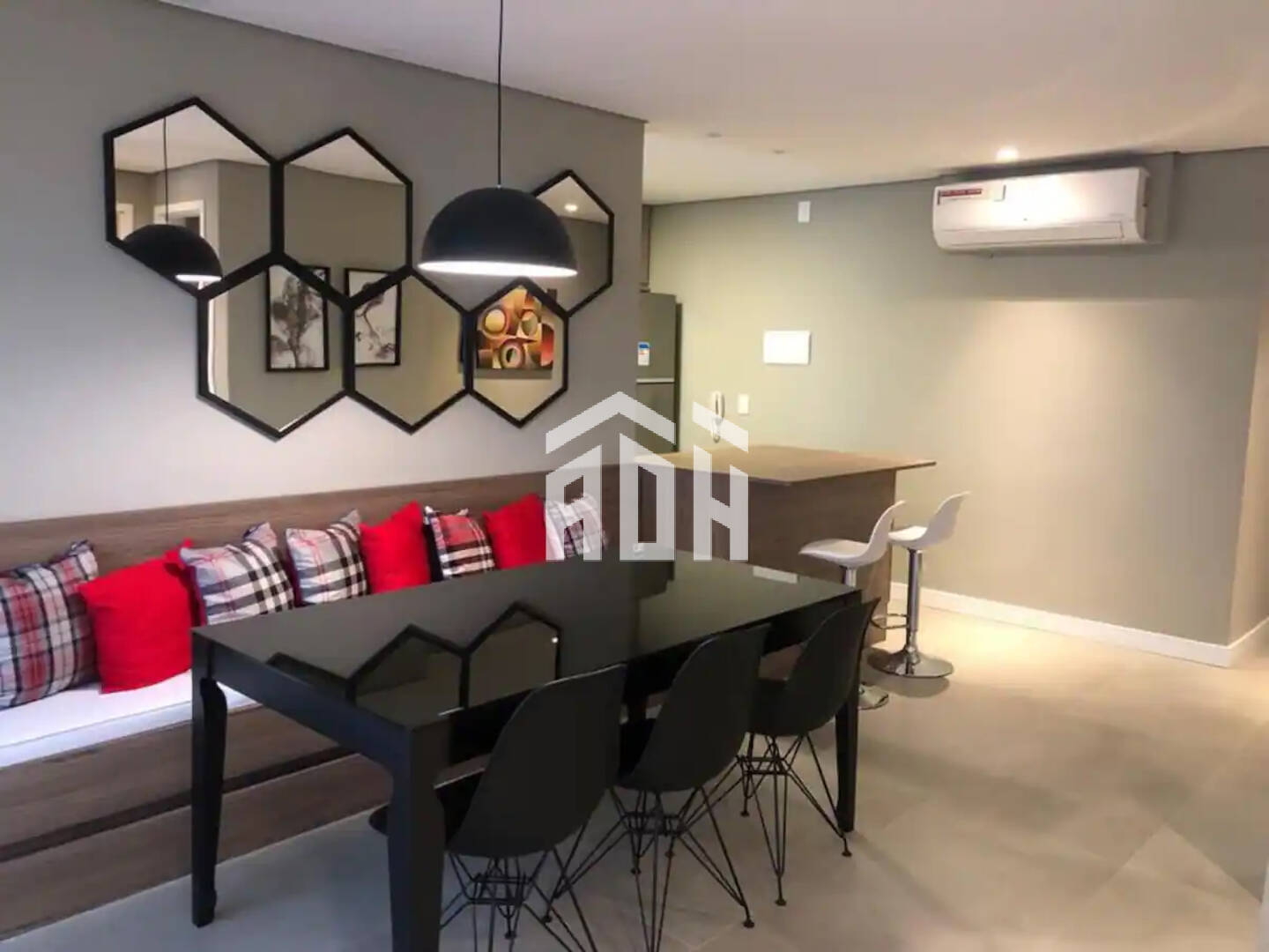 Apartamento para alugar com 1 quarto, 67m² - Foto 7