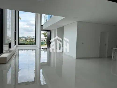 Casa à venda com 4 quartos, 356m² - Foto 10