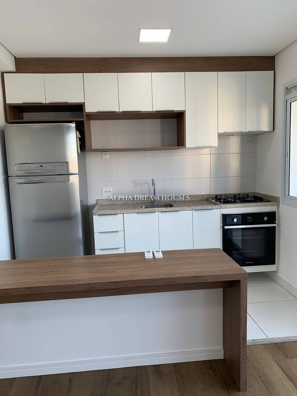 Apartamento à venda com 1 quarto, 60m² - Foto 4