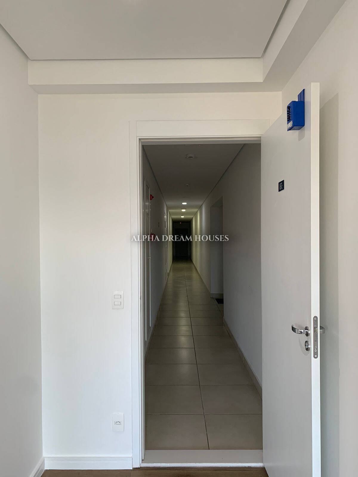 Apartamento à venda com 1 quarto, 60m² - Foto 14