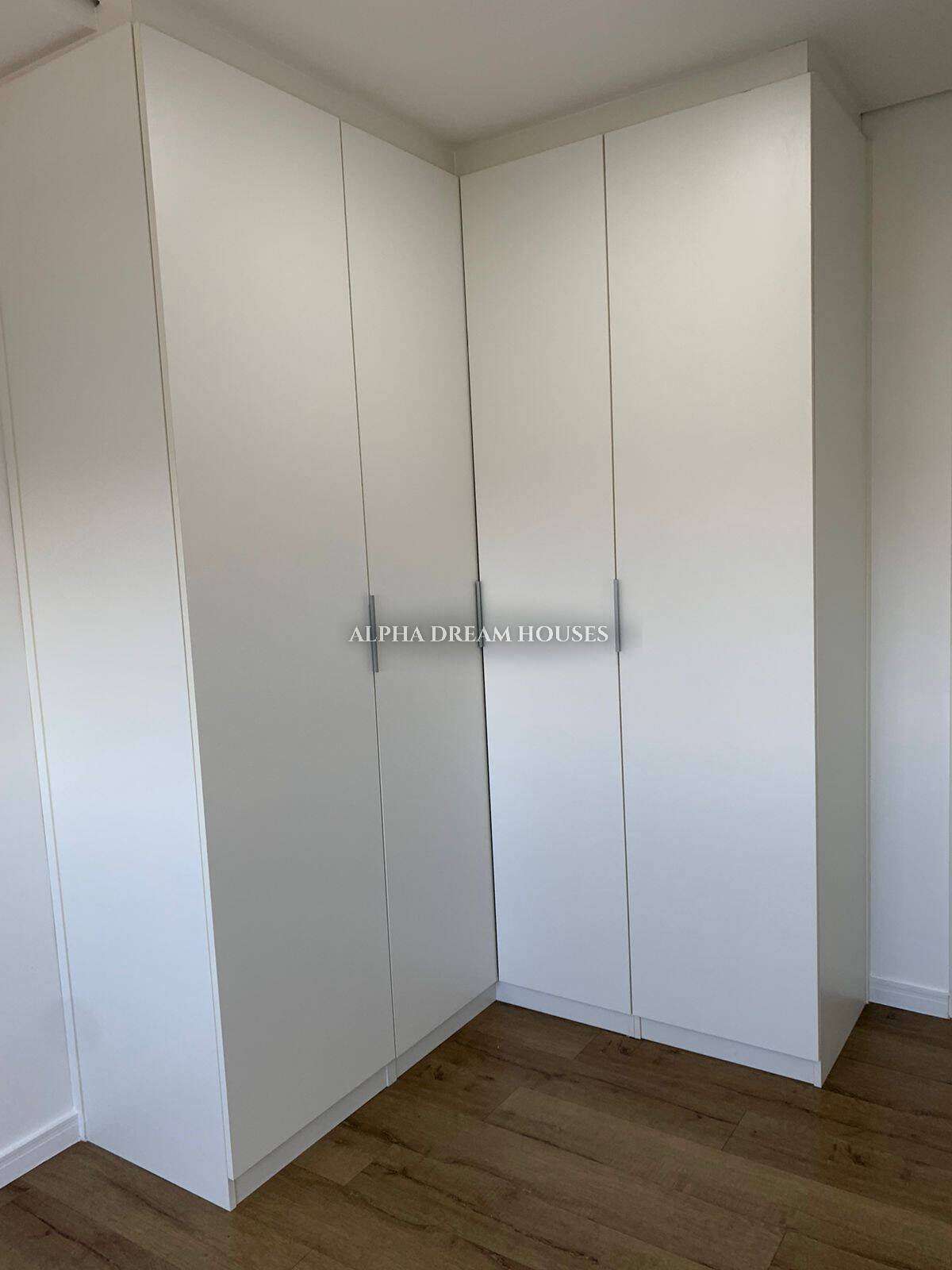 Apartamento à venda com 1 quarto, 60m² - Foto 17