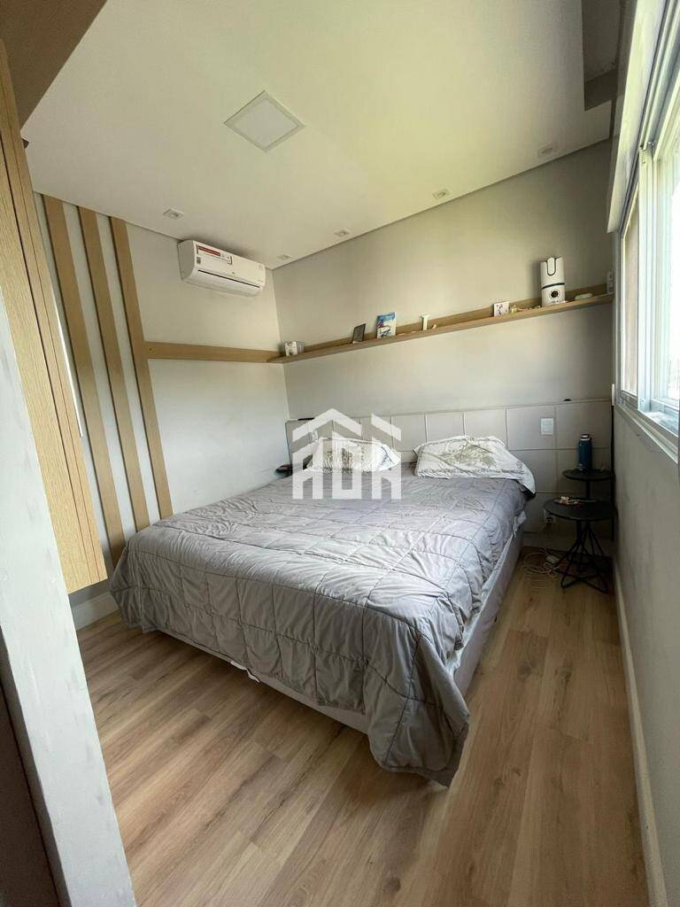 Casa à venda com 3 quartos, 220m² - Foto 5