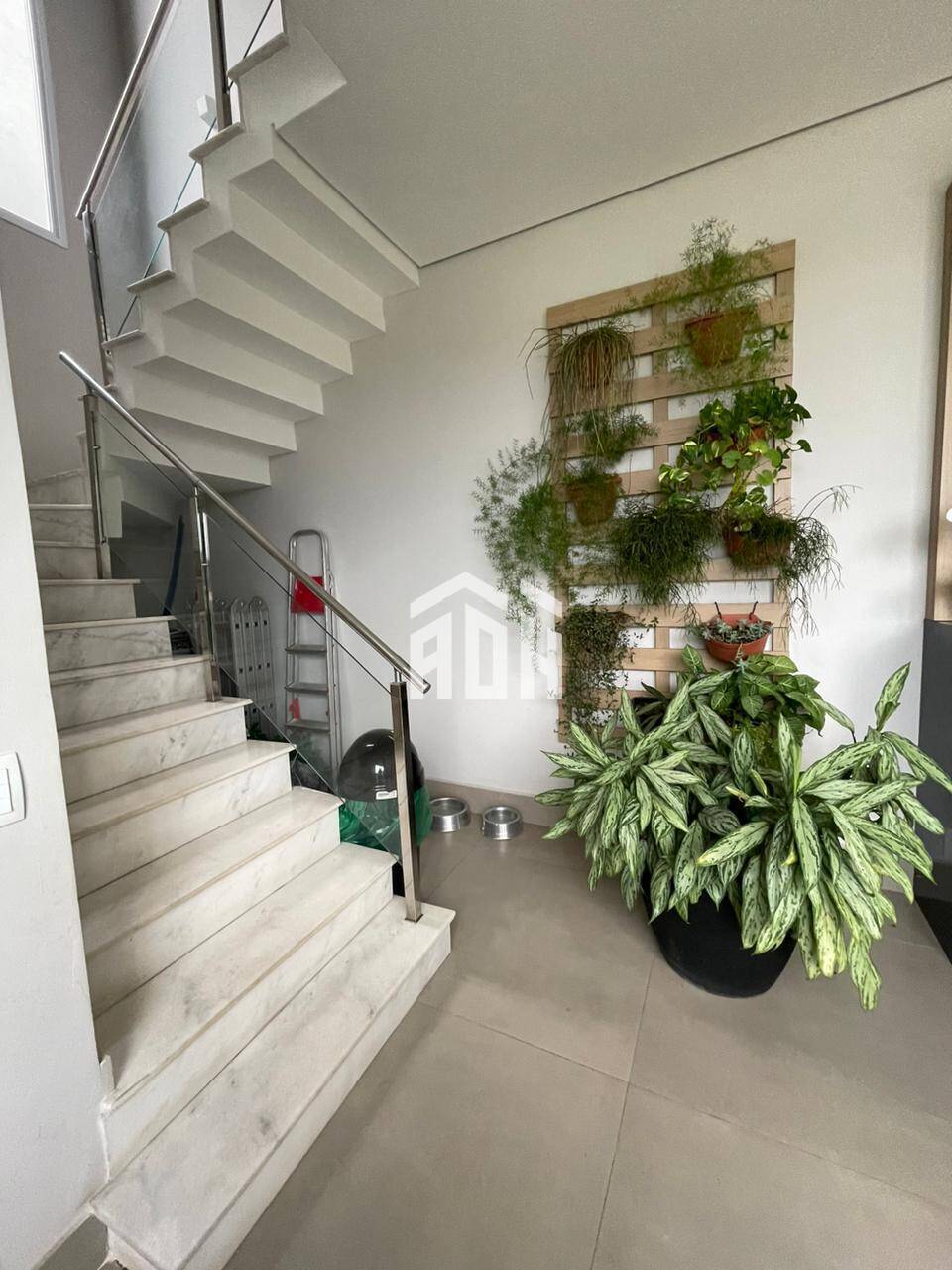 Casa à venda com 3 quartos, 220m² - Foto 20