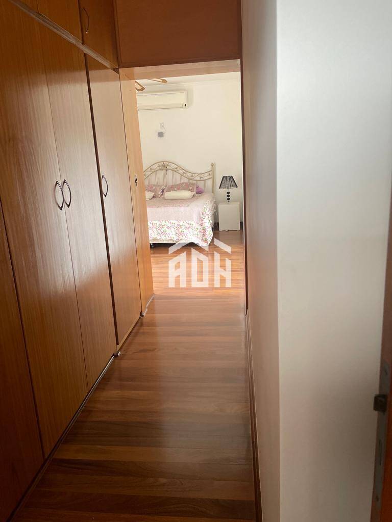 Casa à venda com 4 quartos, 1160m² - Foto 33