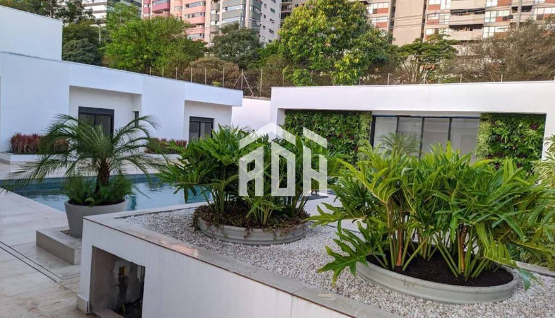 Casa à venda com 4 quartos, 620m² - Foto 3