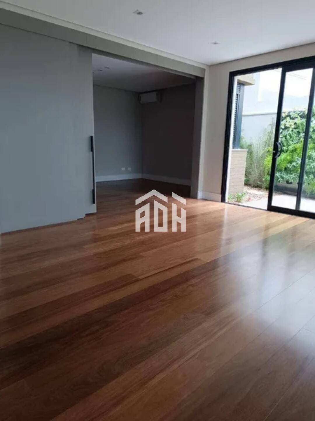 Casa à venda com 4 quartos, 470m² - Foto 9