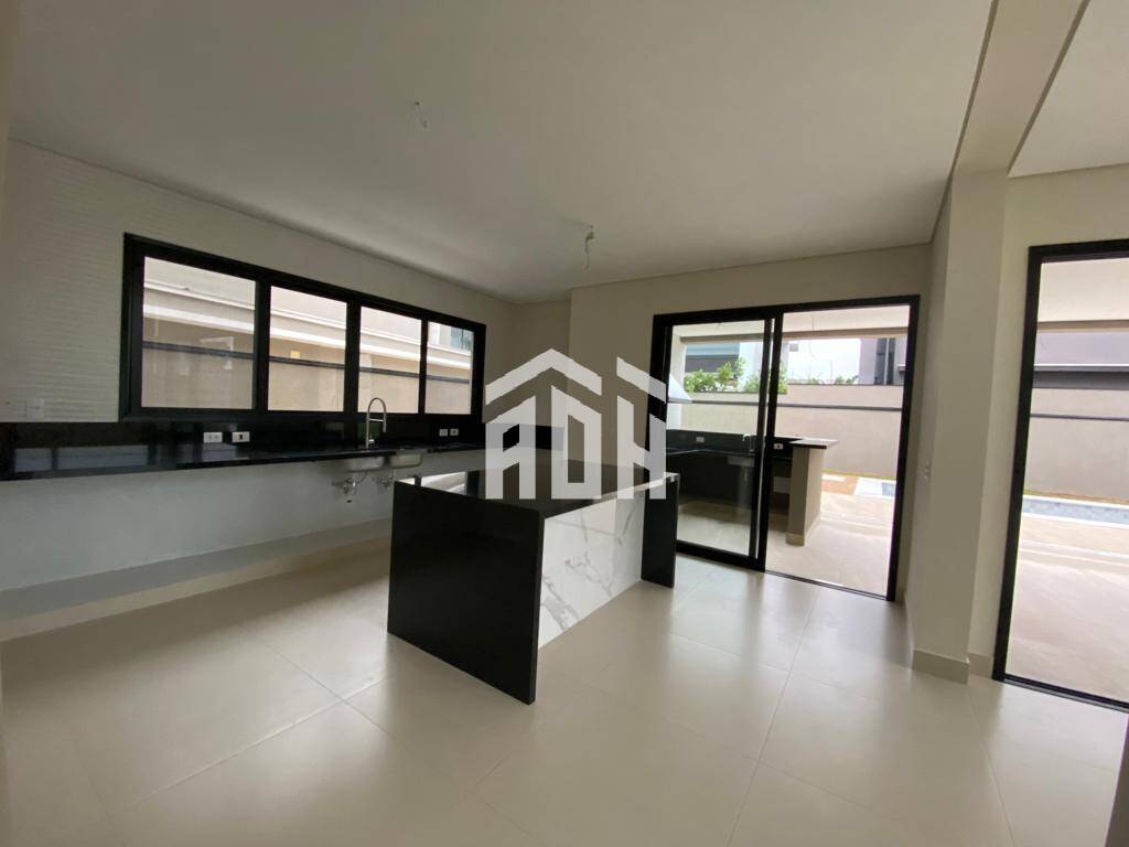 Casa à venda com 4 quartos, 365m² - Foto 26