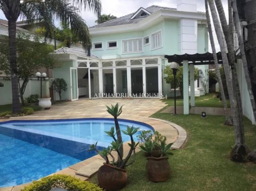 Casa à venda e aluguel com 4 quartos, 450m² - Foto 1