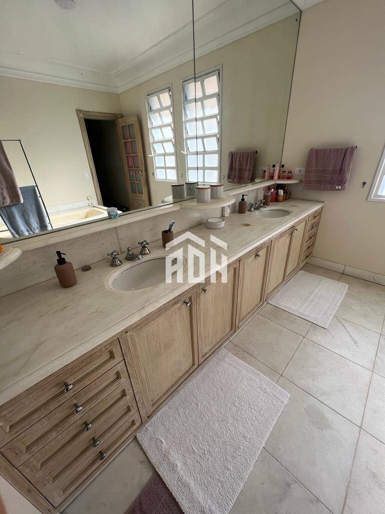 Casa à venda e aluguel com 5 quartos, 780m² - Foto 12