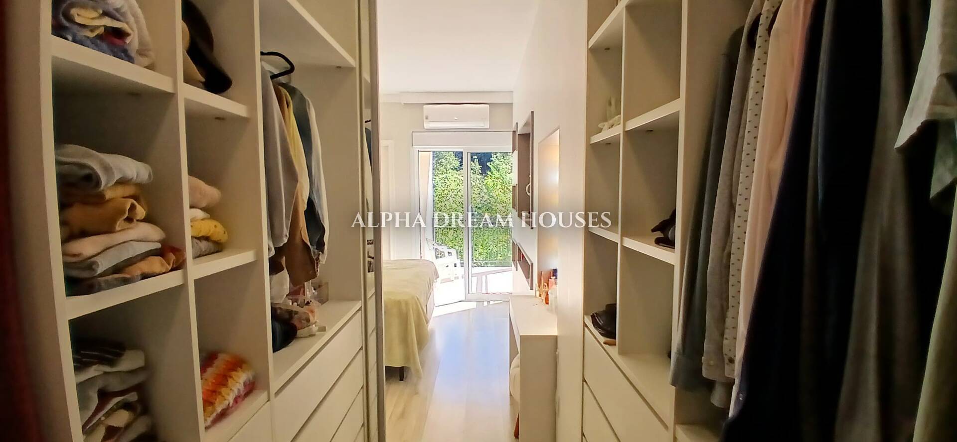 Casa para alugar com 3 quartos, 280m² - Foto 14