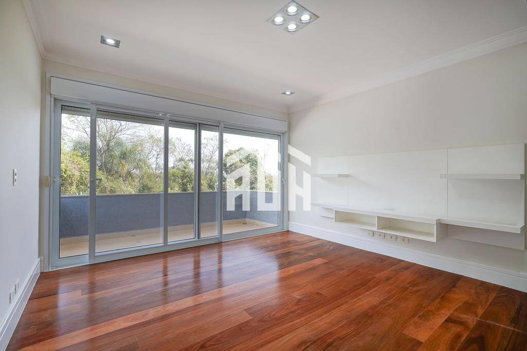 Casa à venda com 4 quartos, 800m² - Foto 19