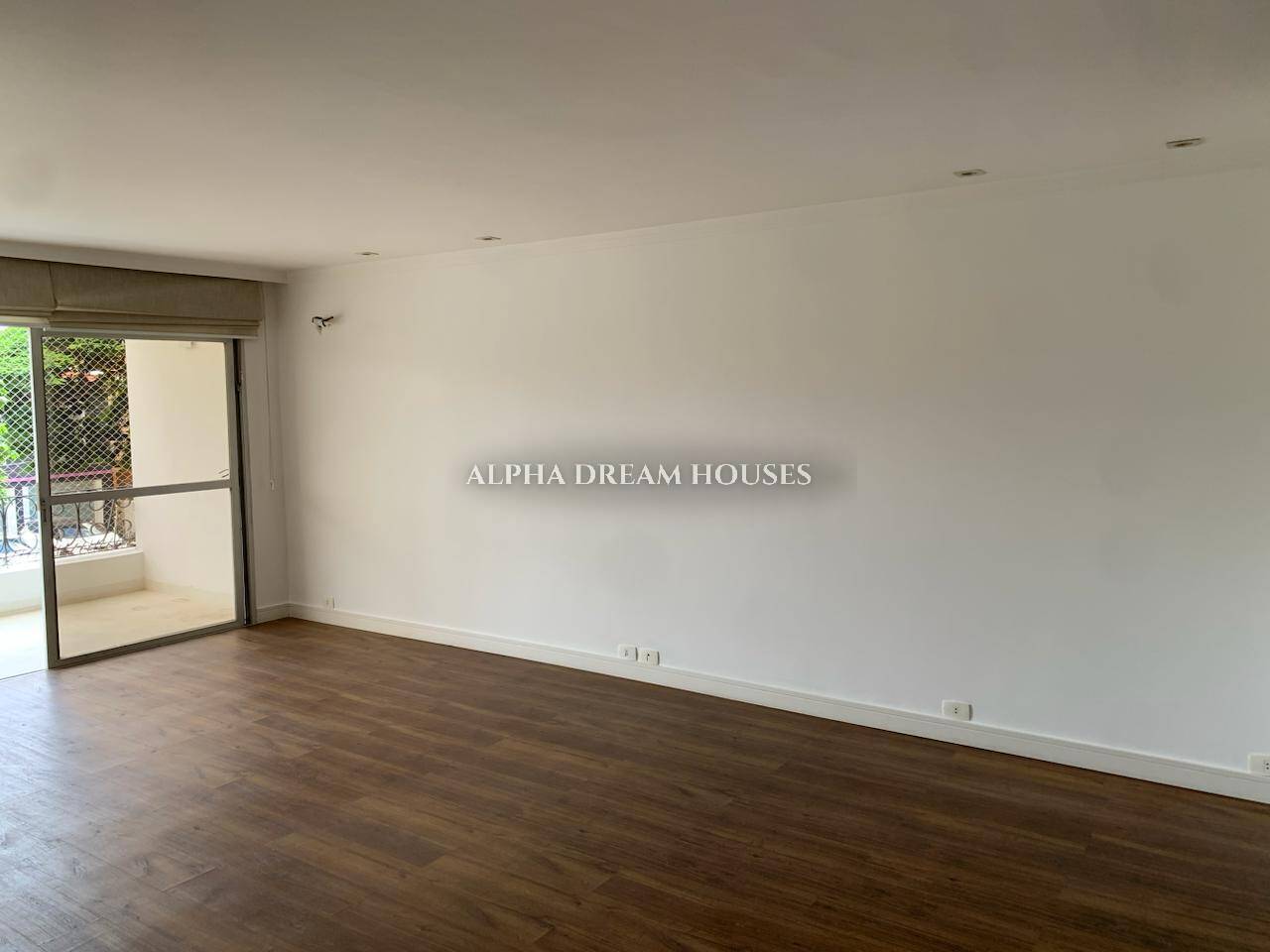 Apartamento à venda e aluguel com 3 quartos, 150m² - Foto 9