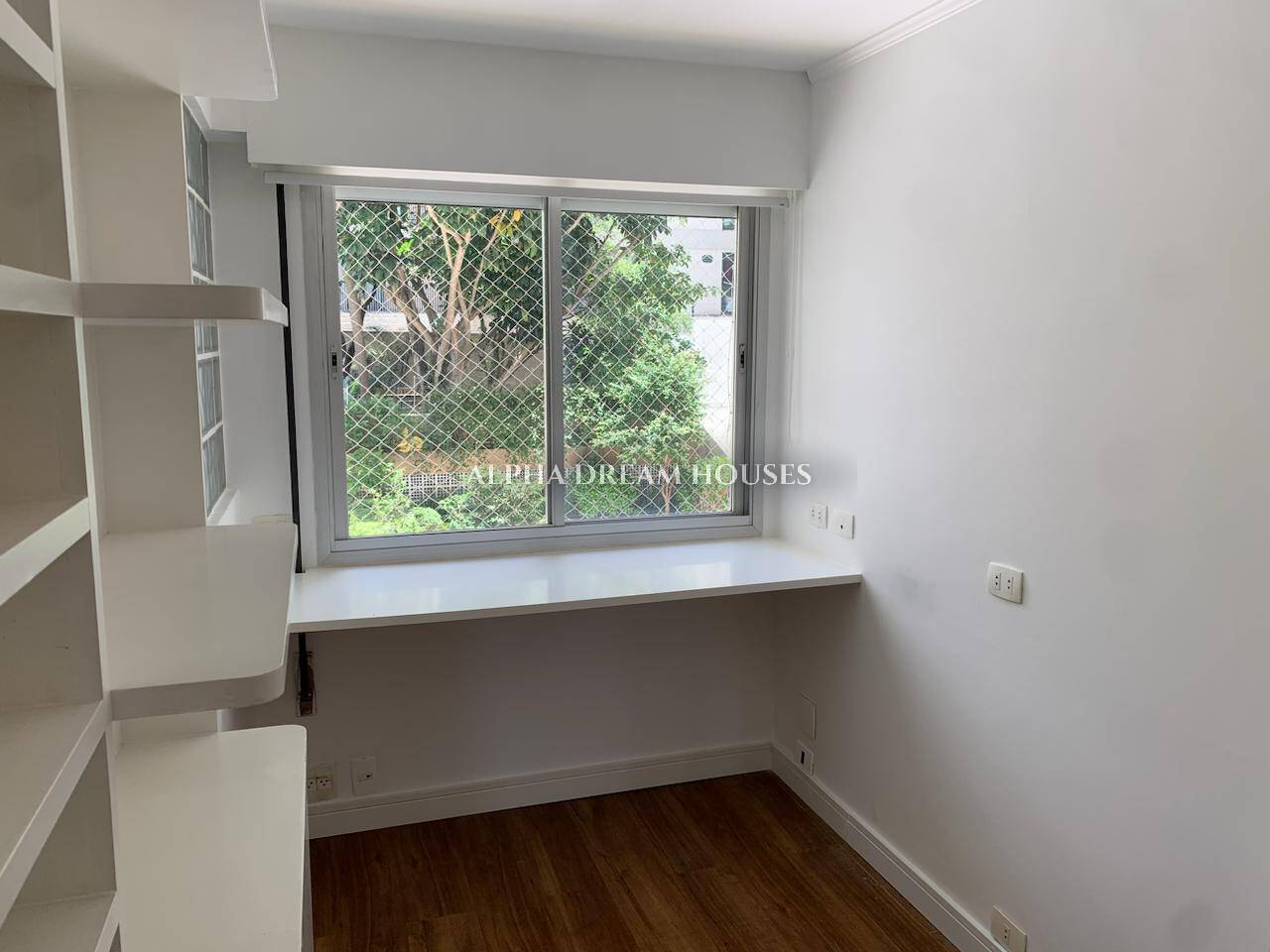 Apartamento à venda e aluguel com 3 quartos, 150m² - Foto 10