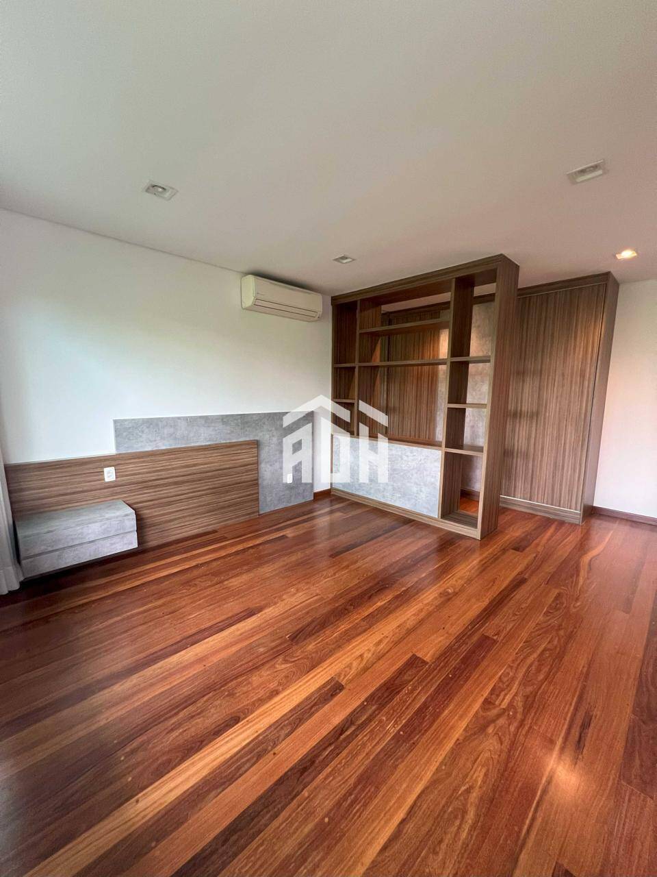 Casa à venda com 5 quartos, 890m² - Foto 13