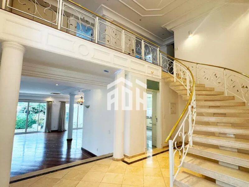 Casa à venda e aluguel com 5 quartos, 843m² - Foto 3